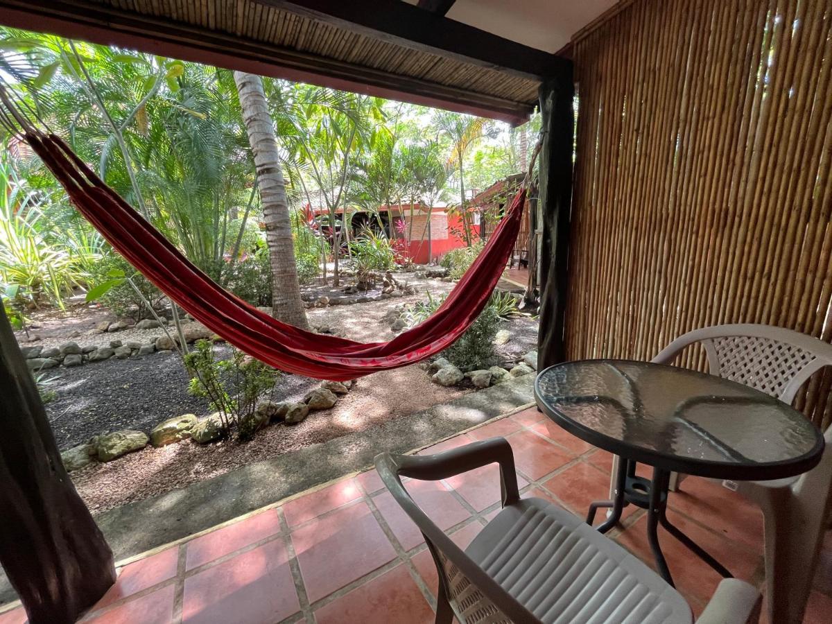 Bed and Breakfast Casa Tropical Playa Grande Cuajiniquil Екстер'єр фото