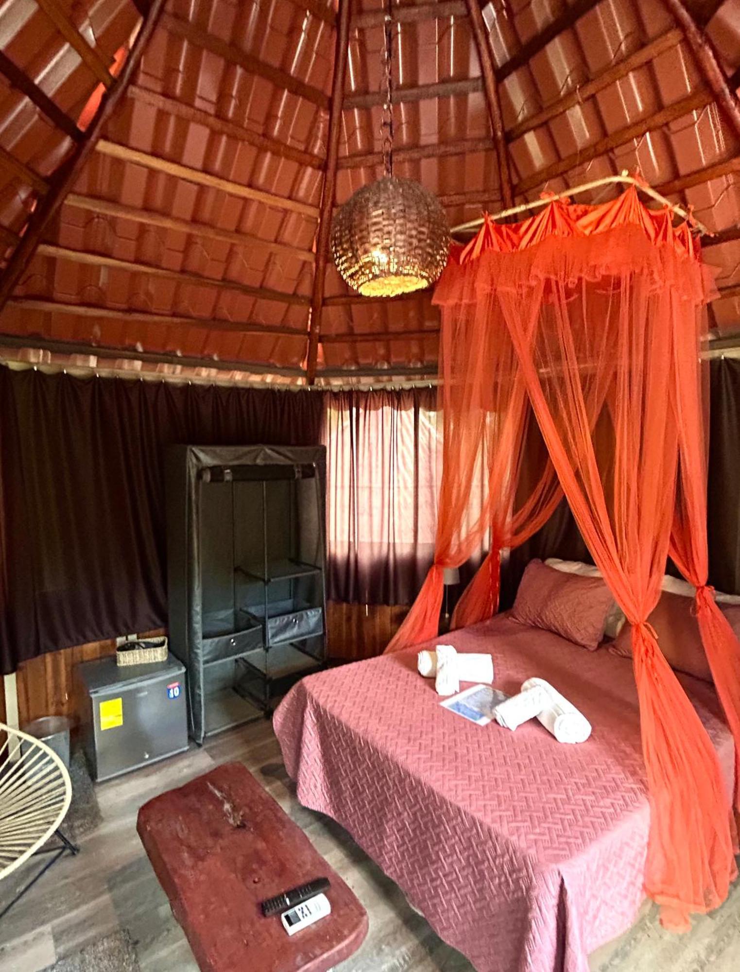 Bed and Breakfast Casa Tropical Playa Grande Cuajiniquil Екстер'єр фото